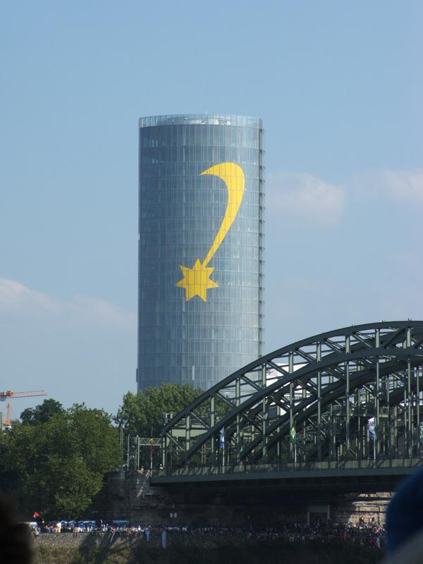 081 grattacielo stella koln.JPG