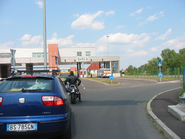 EN014.jpg
