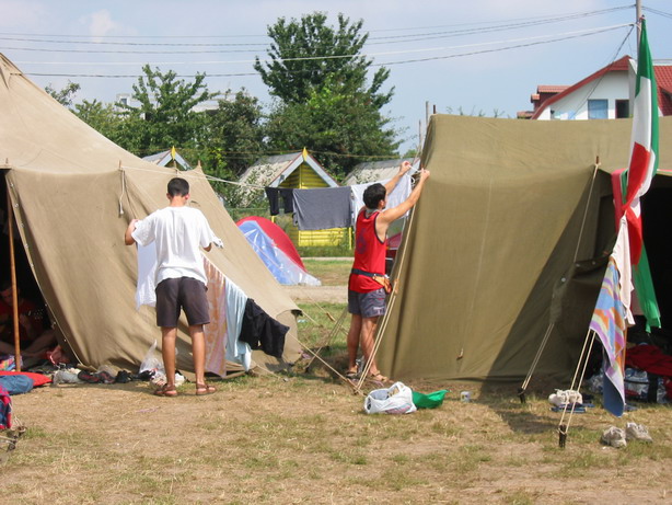 EN084.jpg