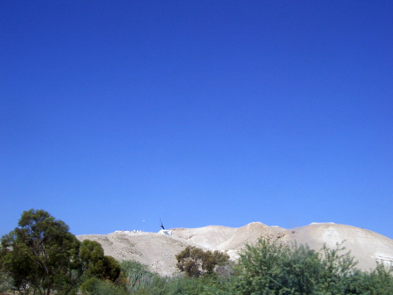 isra382.jpg