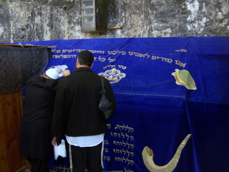 isra582.jpg