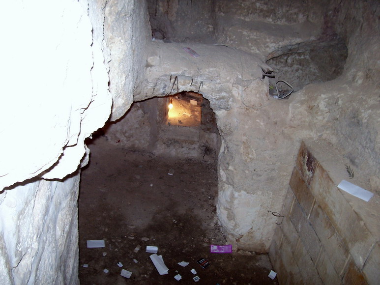 isra619.jpg