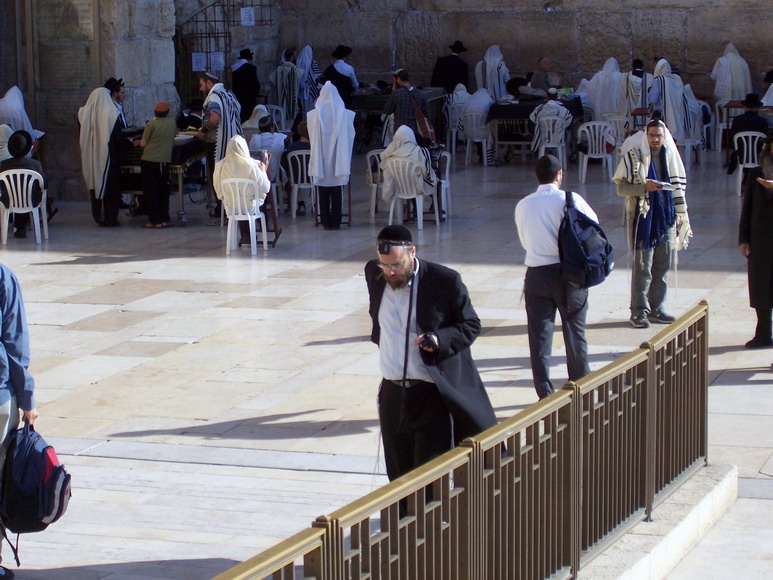 isra812.jpg