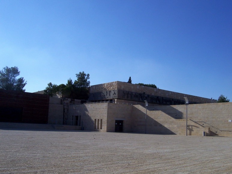 isra838.jpg